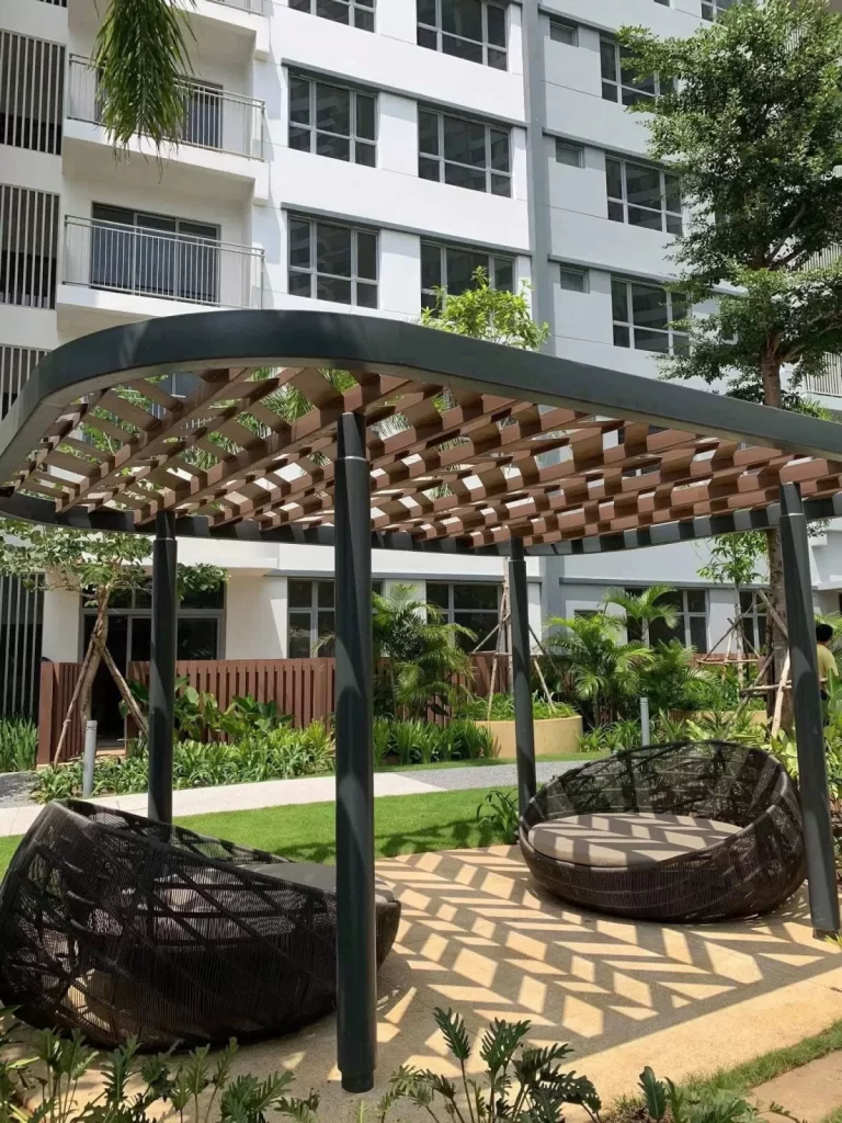 Khu ghế nghỉ ngoài trời thực tế tại Palm City