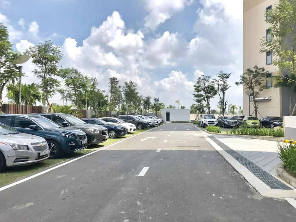 Bãi đỗ xe thực tế tại Palm City đã đi vào vận hành