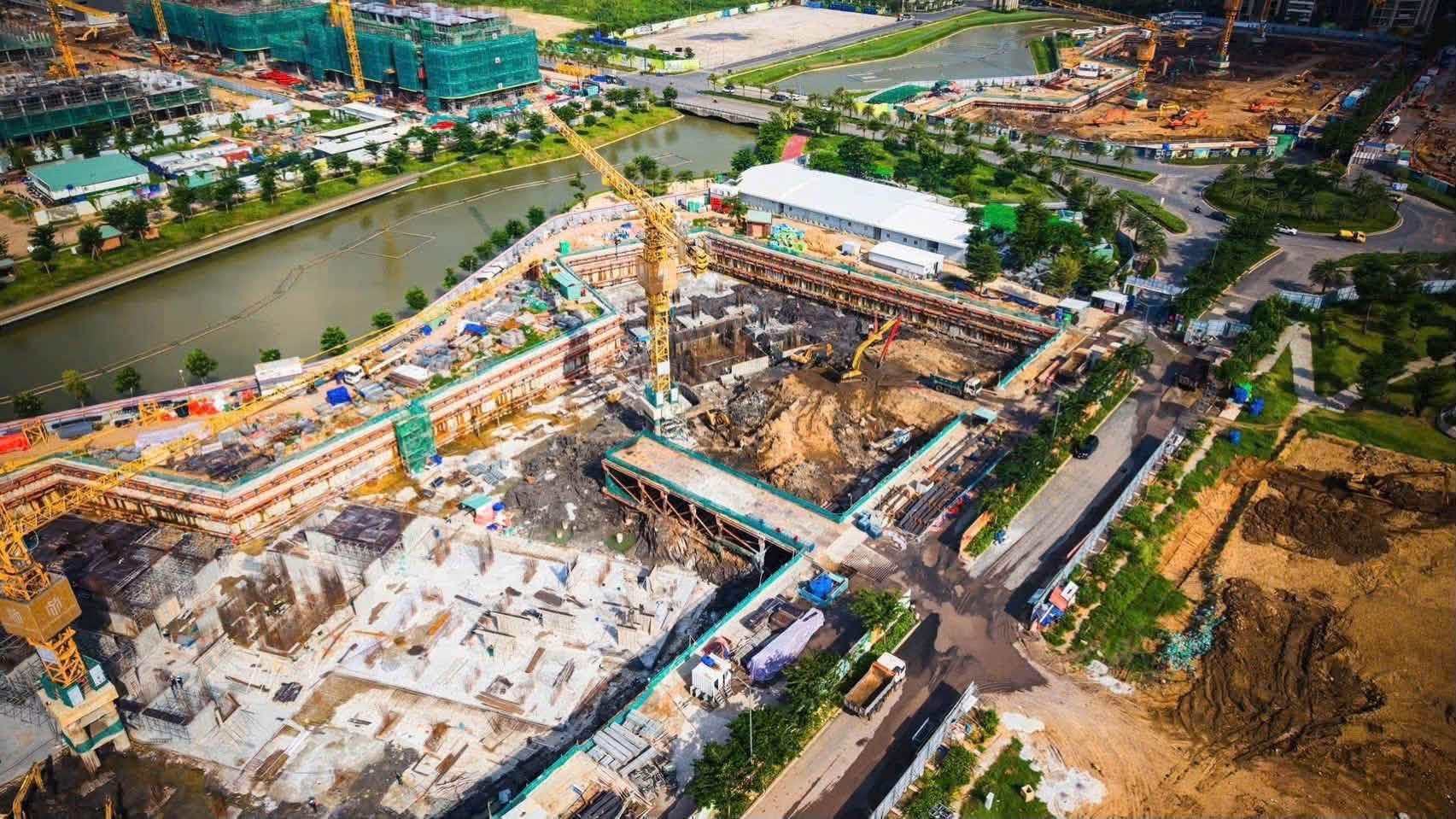 Tiến độ thi công hầm móng phân khu CT4 Masteri Cosmo Central