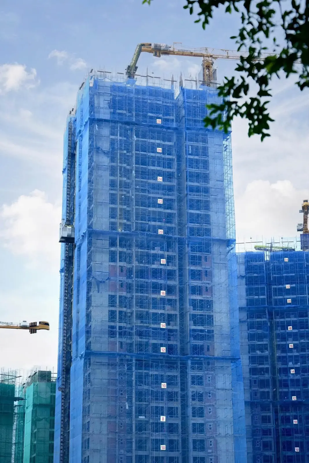 Tiến độ dự án The Privé Tháp 8 thi công sàn tầng 31 tháng 10/2026