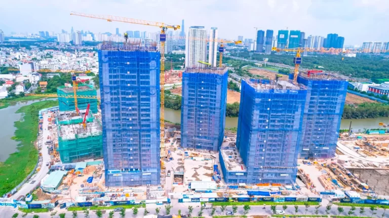 Bốn tháp giai đoạn một của The Privé tháng 8/2026