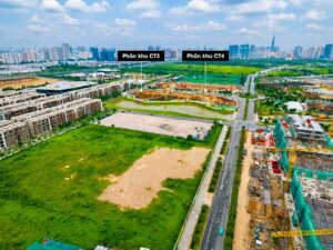 Toàn cảnh công trường Masteri Cosmo Central bên cạnh kênh đào The Global City