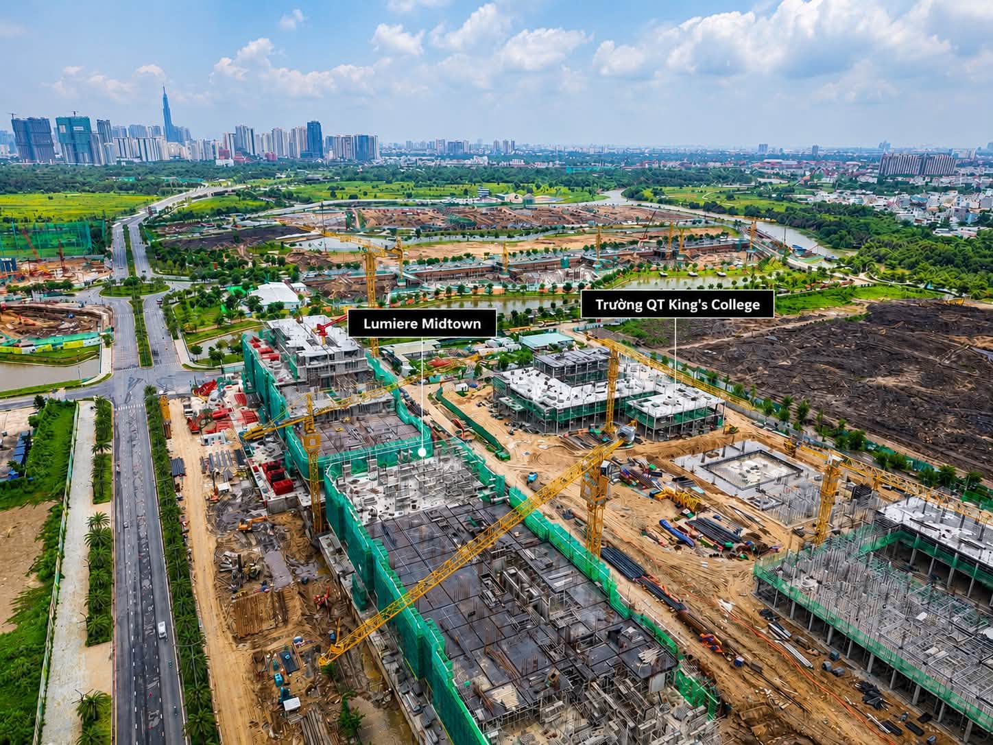 Đại công trường Lô CT3 và CT4 Masteri Cosmo Central nhìn từ trên cao