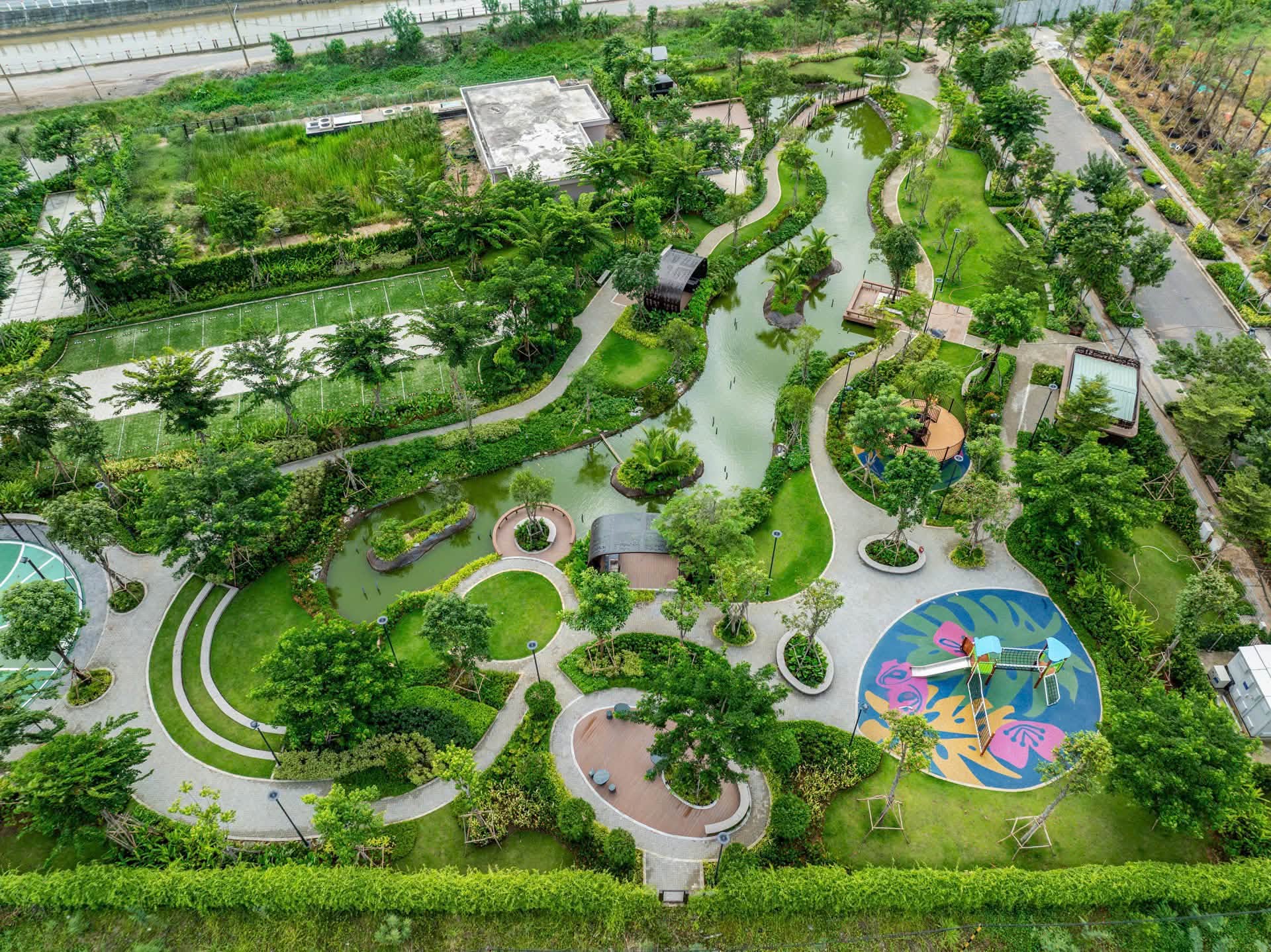 Công viên phía Nam Springville đạt 98% hoàn thiện với suối sinh thái và khu vui chơi trẻ em