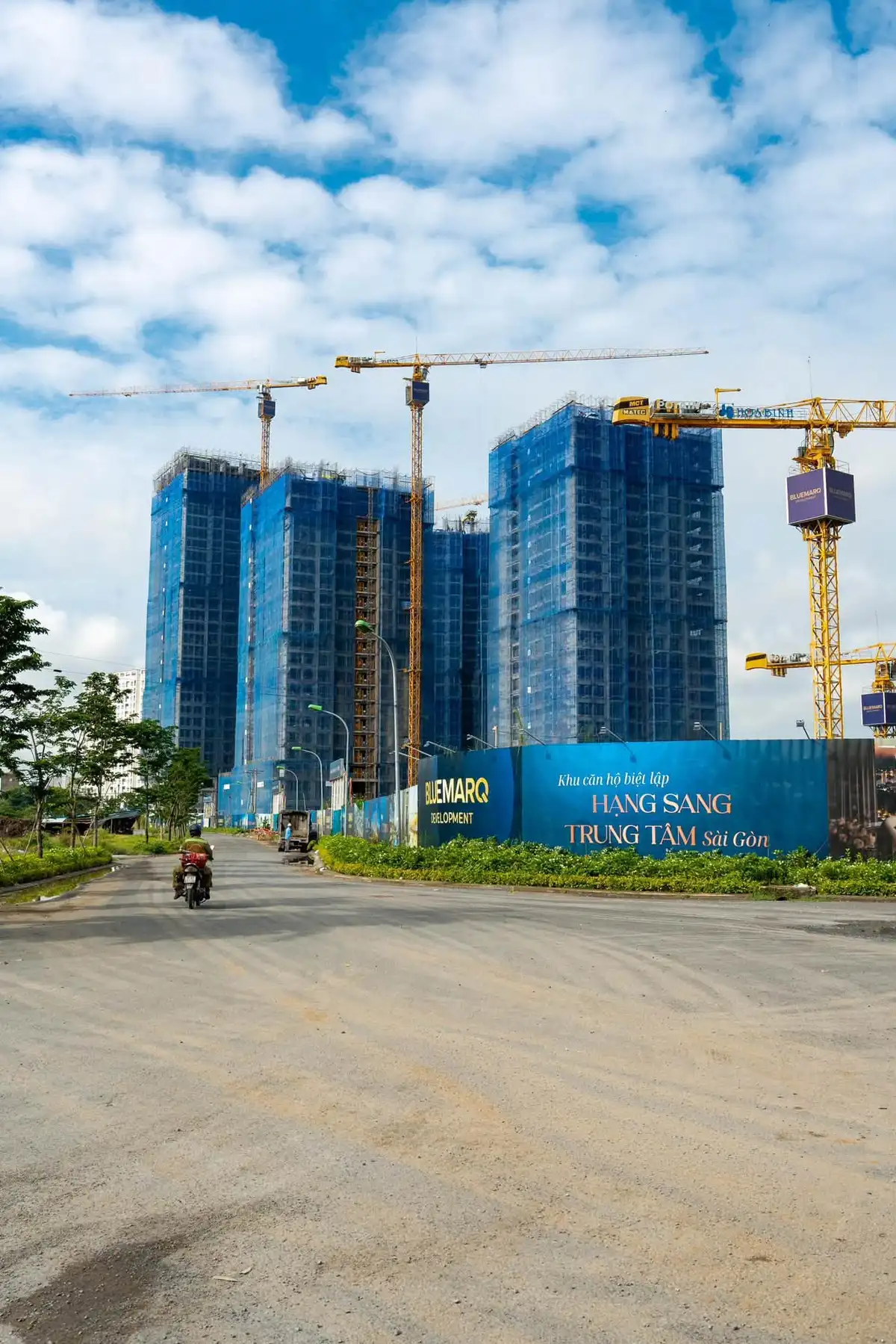 Tuyến đường vào bán đảo ven sông dự án The Privé Nam Rạch Chiếc