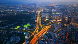 Tầm view đêm nút giao An Phú và đại lộ Mai Chí Thọ từ Eaton Park