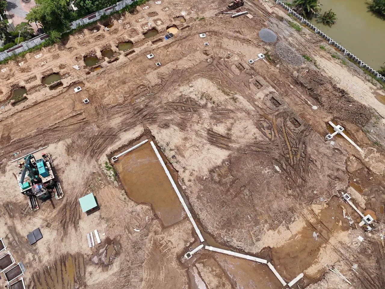 Thi công cống ngầm hạ tầng trong tiến độ dự án Imperia Sensa Park